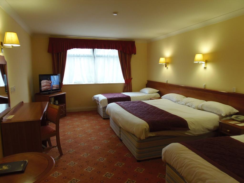 Lakeside Continental Hotel Кемберлі Екстер'єр фото